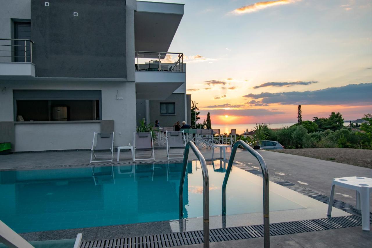 Heraclea Luxury Suites Νέα Ηράκλεια Εξωτερικό φωτογραφία